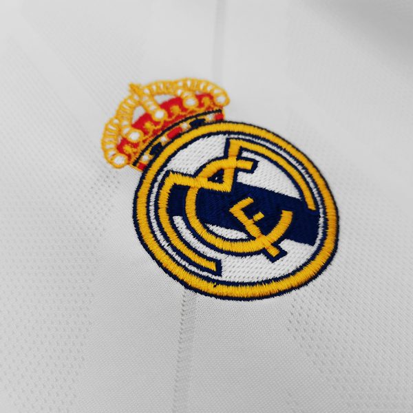 Vintage Soccer Jersey RONALDO #7 Real Madrid Home Long Sleeve 2017/18