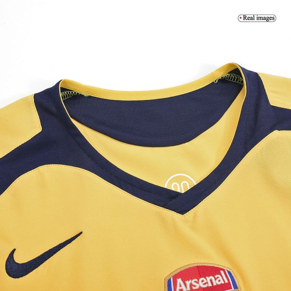 Vintage Soccer Jersey Arsenal Away 2006/07