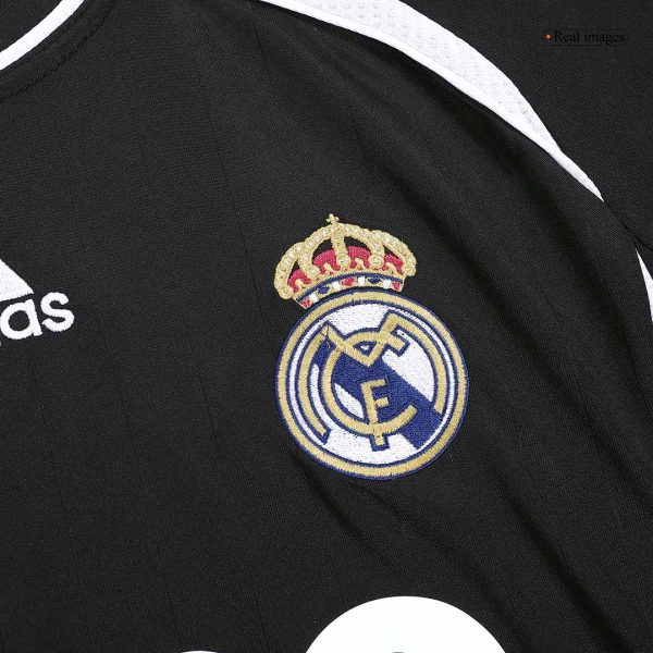 Vintage Soccer Jersey Real Madrid Away 2006/07